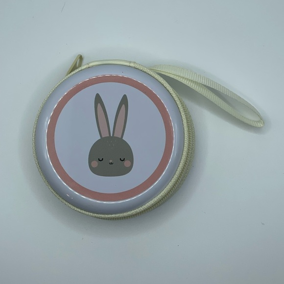 Bunny Rabbit 🐰 Mini Zipper Around Storage Container For Pacifier NWOT - Picture 2 of 4